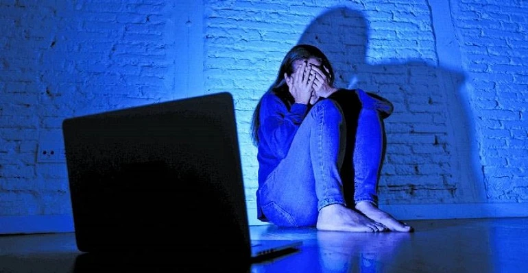 ماده قانونی جرم پخش فیلم خصوصی