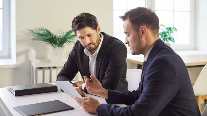 وکیل برای شکایت از شهرداری