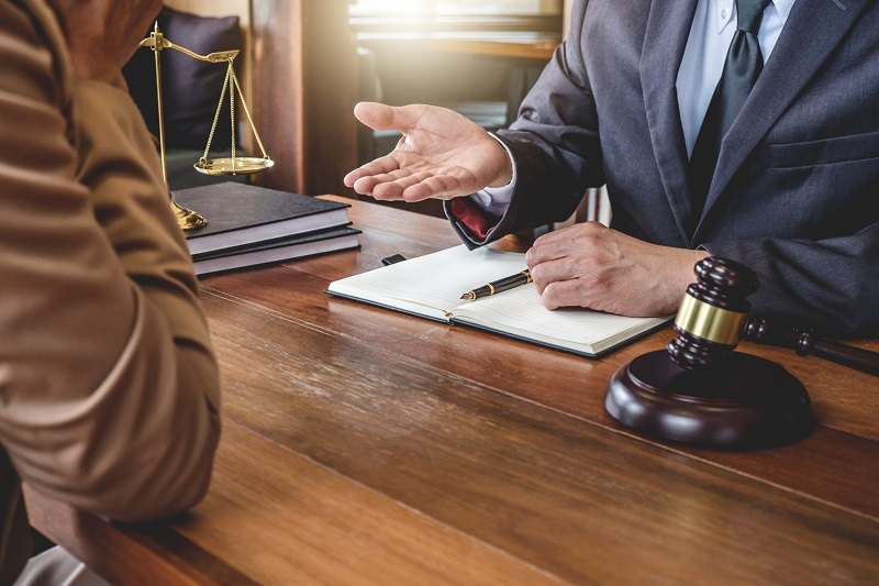 بهترین وکیل تعزیرات در تهران