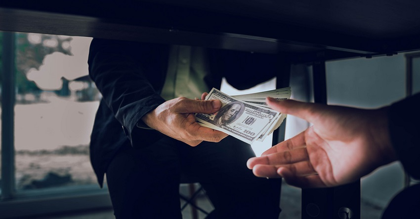 وکیل متخصص جرایم اقتصادی