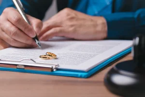 چرا حق طلاق با مرد است؟